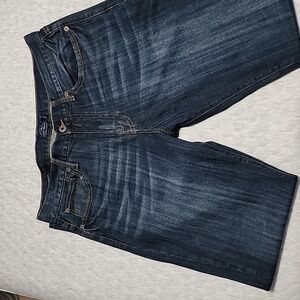 Never worn no tags.Lucky brand men's jeans